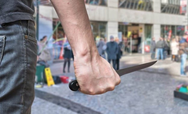 Dealing With A Knife Attack From A CCW Perspective