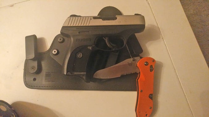 #DIGTHERIG – Bill and his Ruger LC9S Pro in an Alien Gear Holster