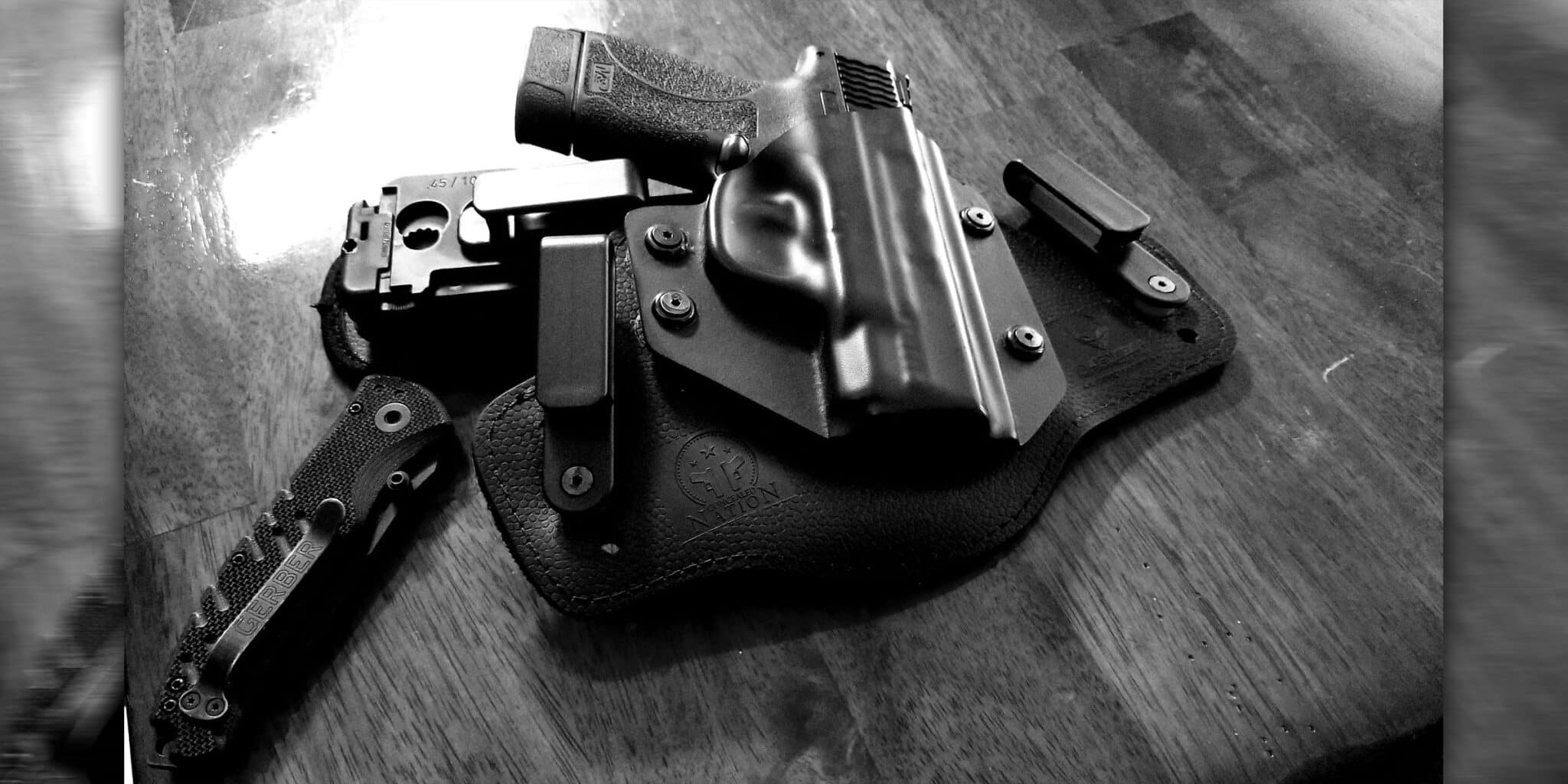 #DIGTHERIG – Andrew and his Smith & Wesson M&P Shield 45 Performance Center in an Alien Gear Holster