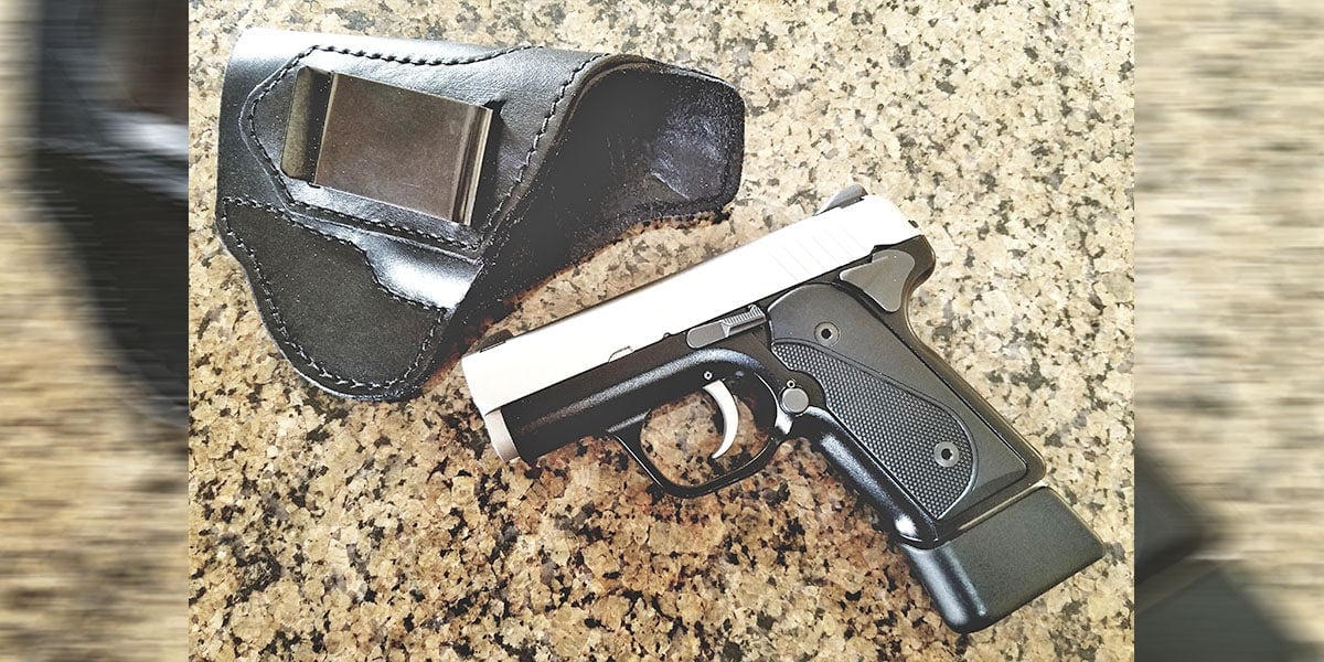 #DIGTHERIG – Dominick and his Kimber Solo Carry in a Winthrop Holster
