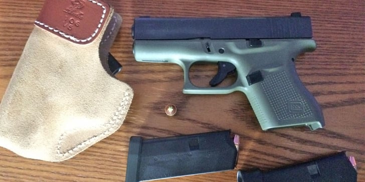 #DIGTHERIG – Peter and his Glock 43 in a Desantis Holster