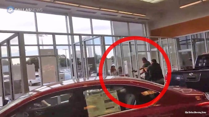 [VIDEO] Bounty Hunters Go After Wanted Man At Car Dealership, Three End Up Dead