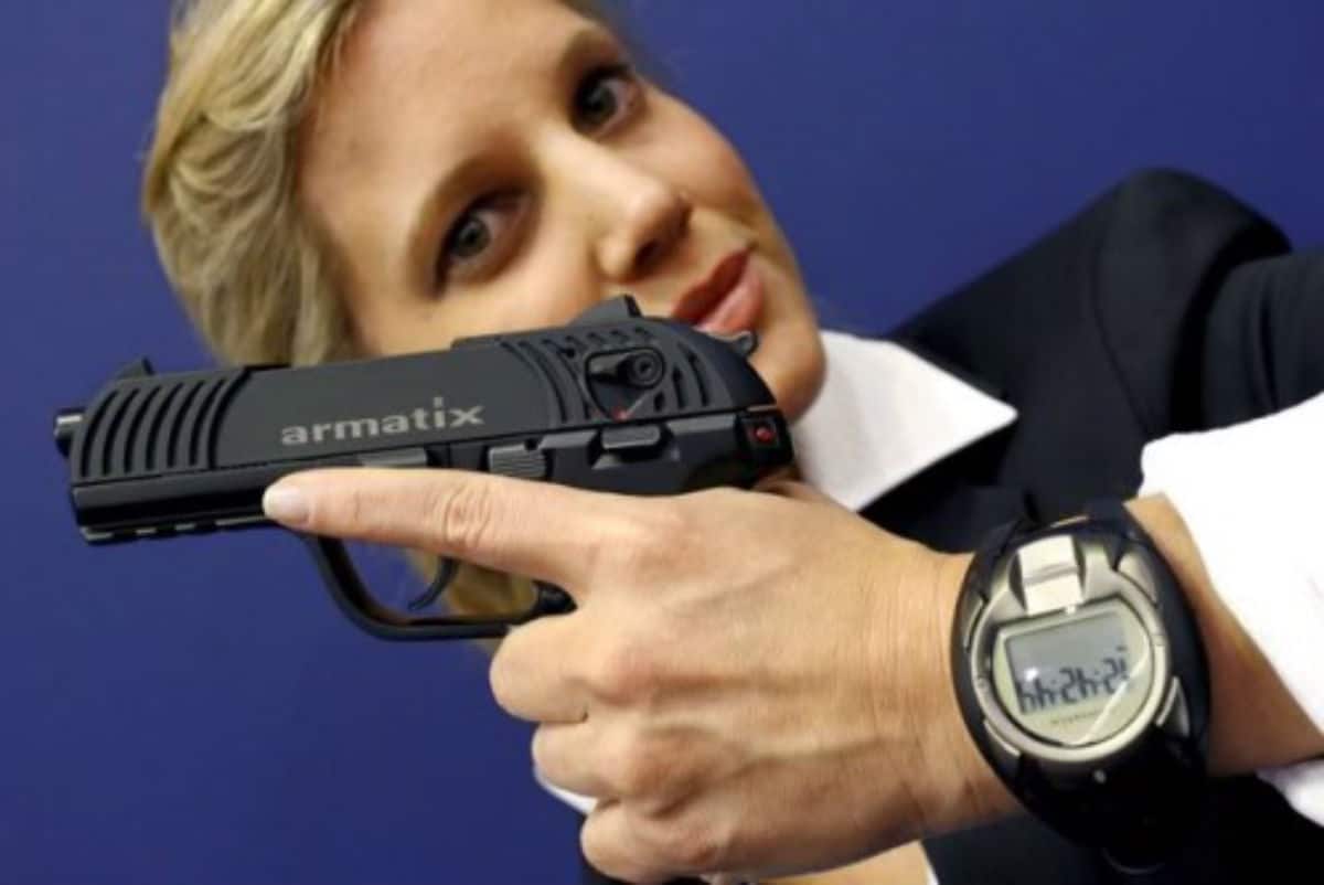 Armatix IP1 ‘Smart Gun’ Can Be Hacked By Magnets, Rendering It a ‘Stupid Gun’