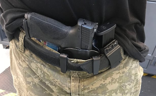 #DIGTHERIG – Rocky and his Smith & Wesson M&P 2.0 in a JM Custom Kydex  Holster