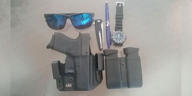 #DIGTHERIG – Zach and his Glock 43 in a L.A.G Holster