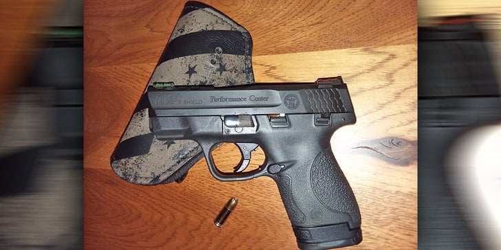 #DIGTHERIG – Jeff and his S&W Shield 9mm in a Magnetic Force Holster