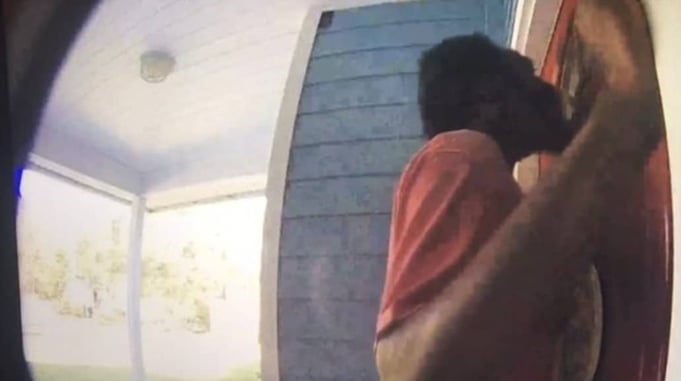 [VIDEO] Seeing An Armed Thug On Your Surveillance Camera Is A Chilling Thought