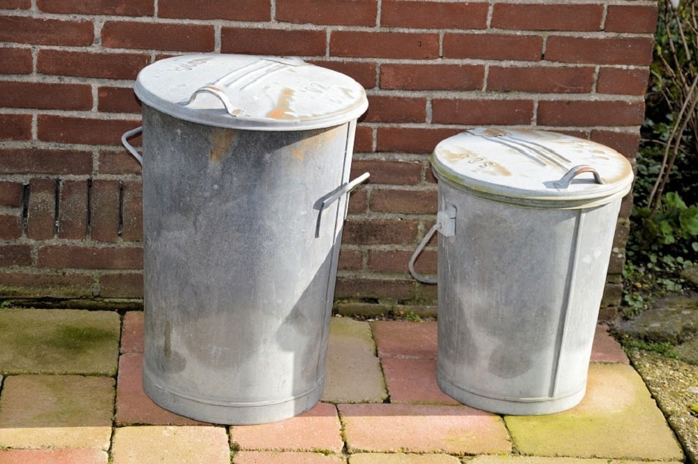 Would-be Robber Tracked Down Like a Deer and Trashed, Literally