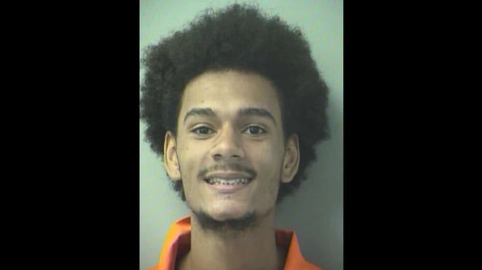 Father Steps In With Gun During An Attempt By Four People To Kidnap His Daughter