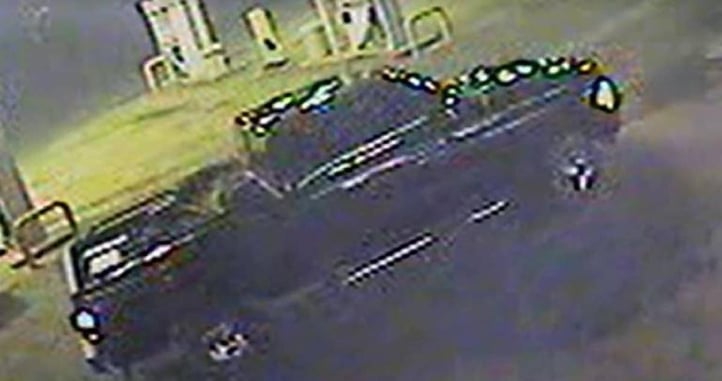Store Employee Confronts Trio Of Armed Robbers, Sends Them Running For The Hills