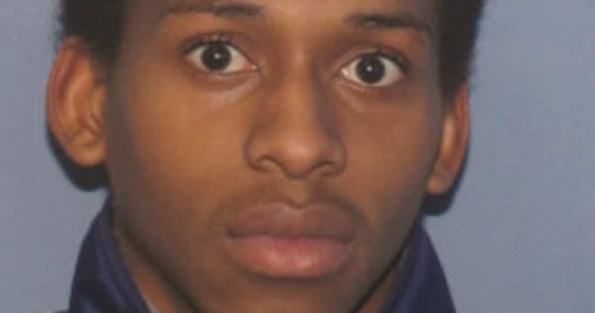 2 Thugs Make Run at Auto Parts Store, One Survives