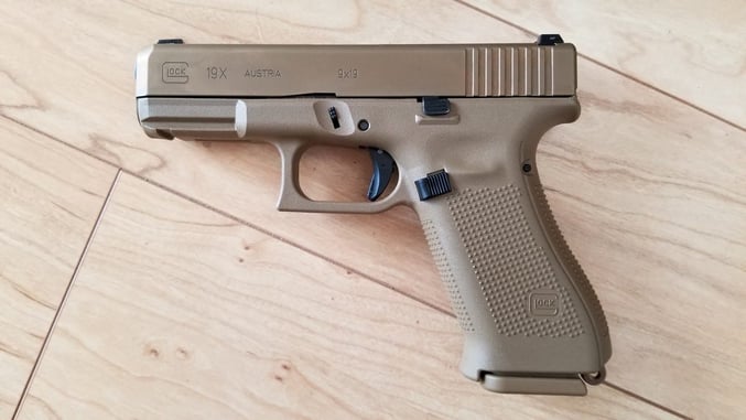 [FIREARM REVIEW] GLOCK 19X for Concealed Carry