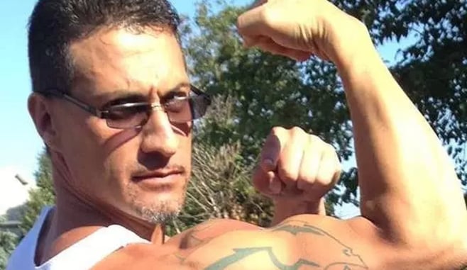 Bat-Swinging, Homicidal Maniac Shut Down by Pair of Armed Citizens