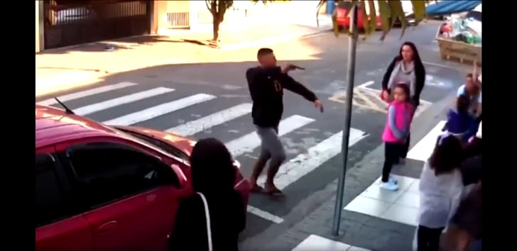 [VIDEO] Watch This Armed Brazilian Woman Surprise This Armed Thug In A Country With Hardly Any Armed Citizens