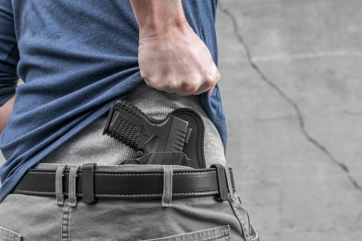 Attempted Robbery Turns Into A Shootout, CPL Holder Sends Robber To The Hospital