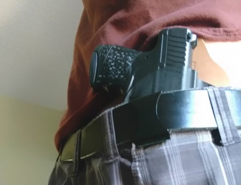 #DIGTHERIG – Matt and his Walther PPS M2 LE in a Vedder Rapid Tuck Holster