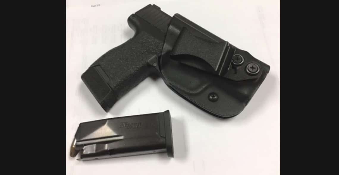 #DIGTHERIG – Terry and his Sig Sauer P365 in a Vedder Light-tuck Holster