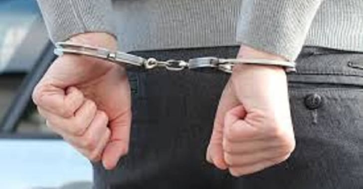 81-Year-Old Man Marches Burglarizing Thug Out of Home Right Into Police Arms
