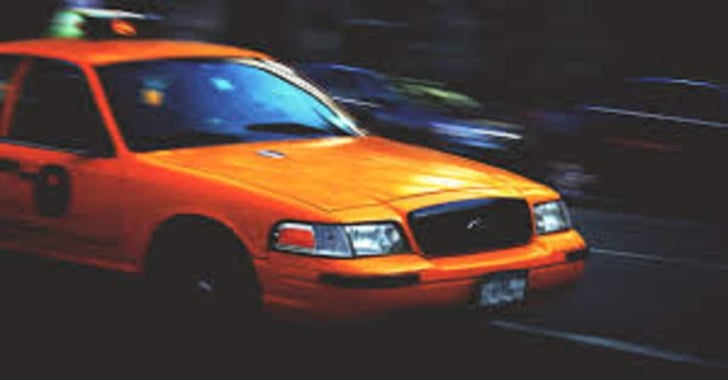 2 Thugs Attempt to Strangle Cabbie, Hold Him at Knife-Point… Big Mistake