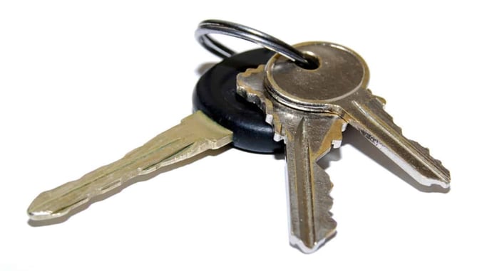 Random Thoughts: Here are 4 Reasons Why Using Keys as Your Self Defense Tool Is a Terrible Idea