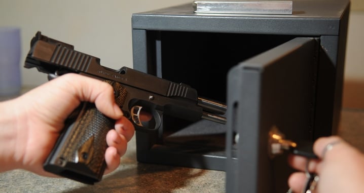 Man Wakes Up to Find Thug Stuck In His Window, Sprints to Gun Safe