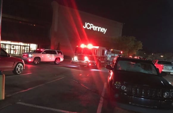 Several Shoppers Draw Their Guns During Shooting At Alabama Mall During Holiday Sales
