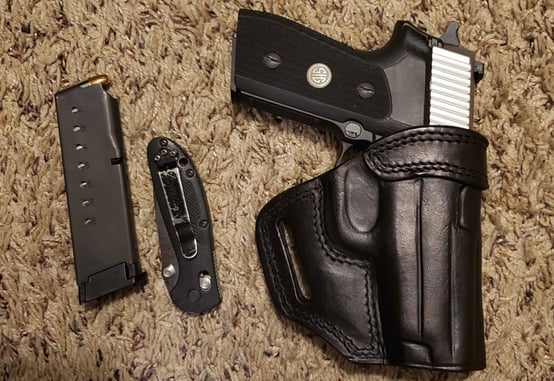 #DIGTHERIG – Ben and his Sig Sauer P225A1 in a Kirkpatrick Holster