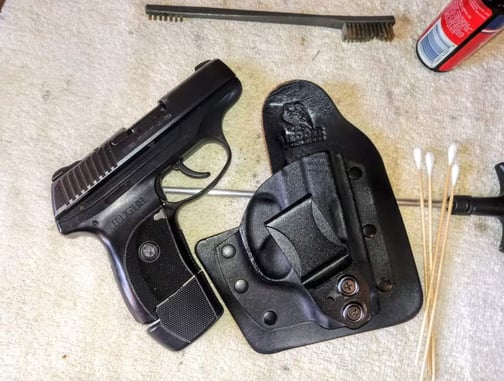 #DIGTHERIG – Jay and his Ruger LC9 in a Vedder Holster