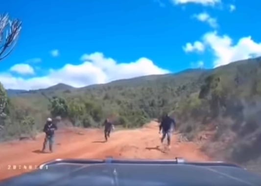 Couple Happens Upon Robbery, Escape With Their Lives