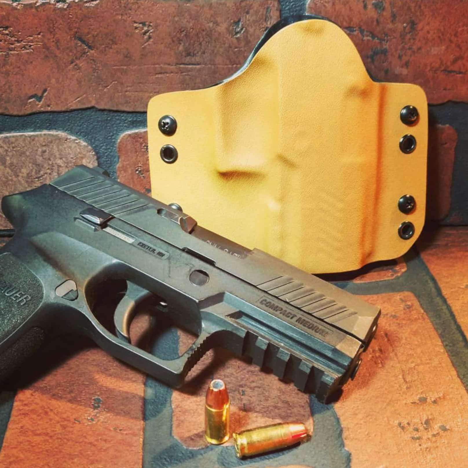 #DIGTHERIG – Rob and his Sig Sauer P320 in a RCL Holster