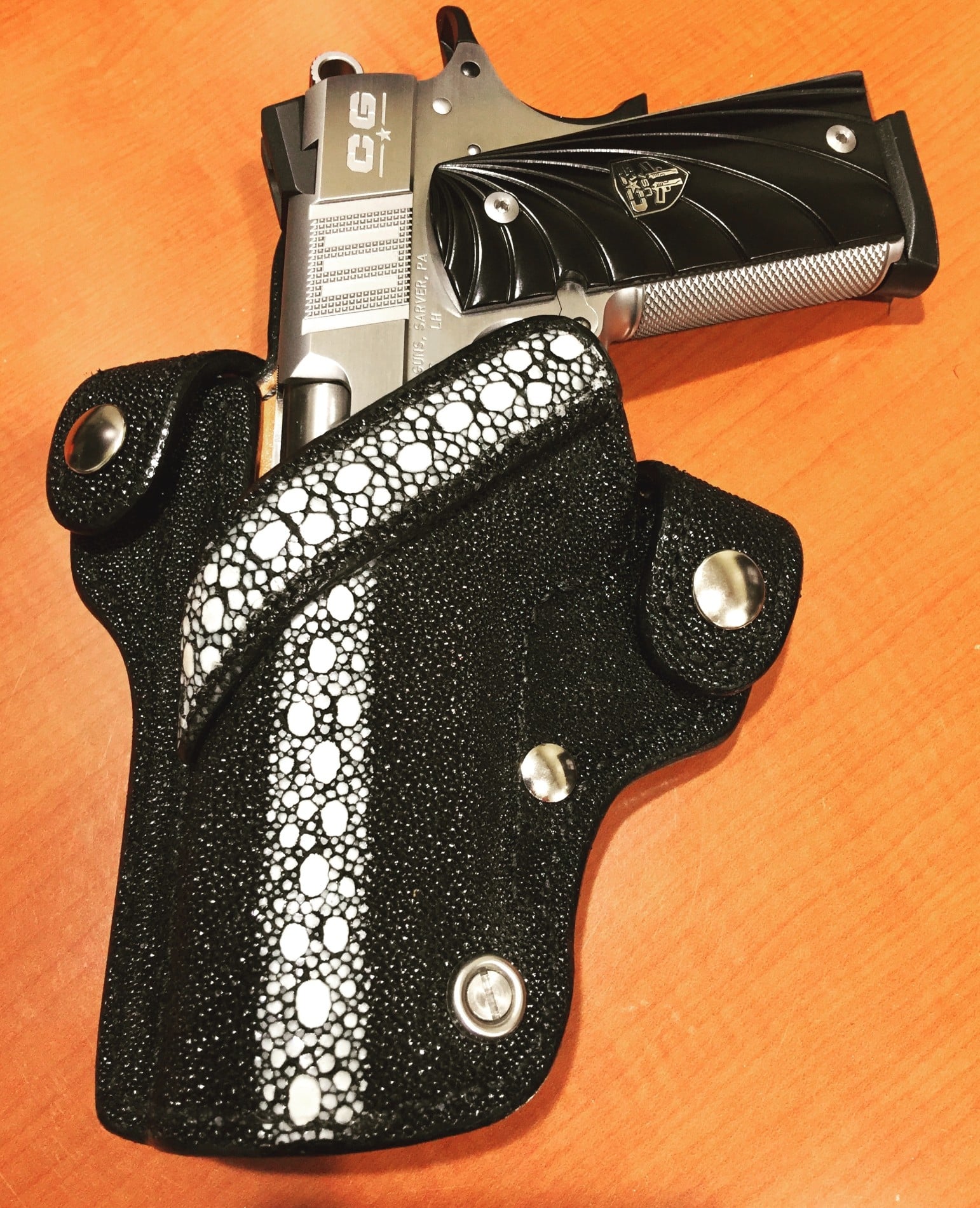 #DIGTHERIG – Paul and his Cabot S100 1911 in an Andrews Leather Holster