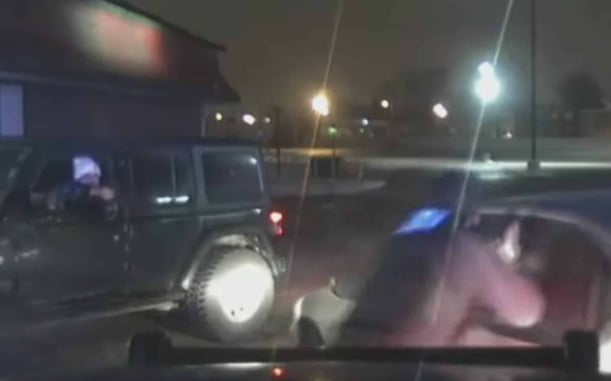 [WATCH] Armed Bystander ‘Helps’ Officer By Shooting At Suspect After Boxing Vehicle In