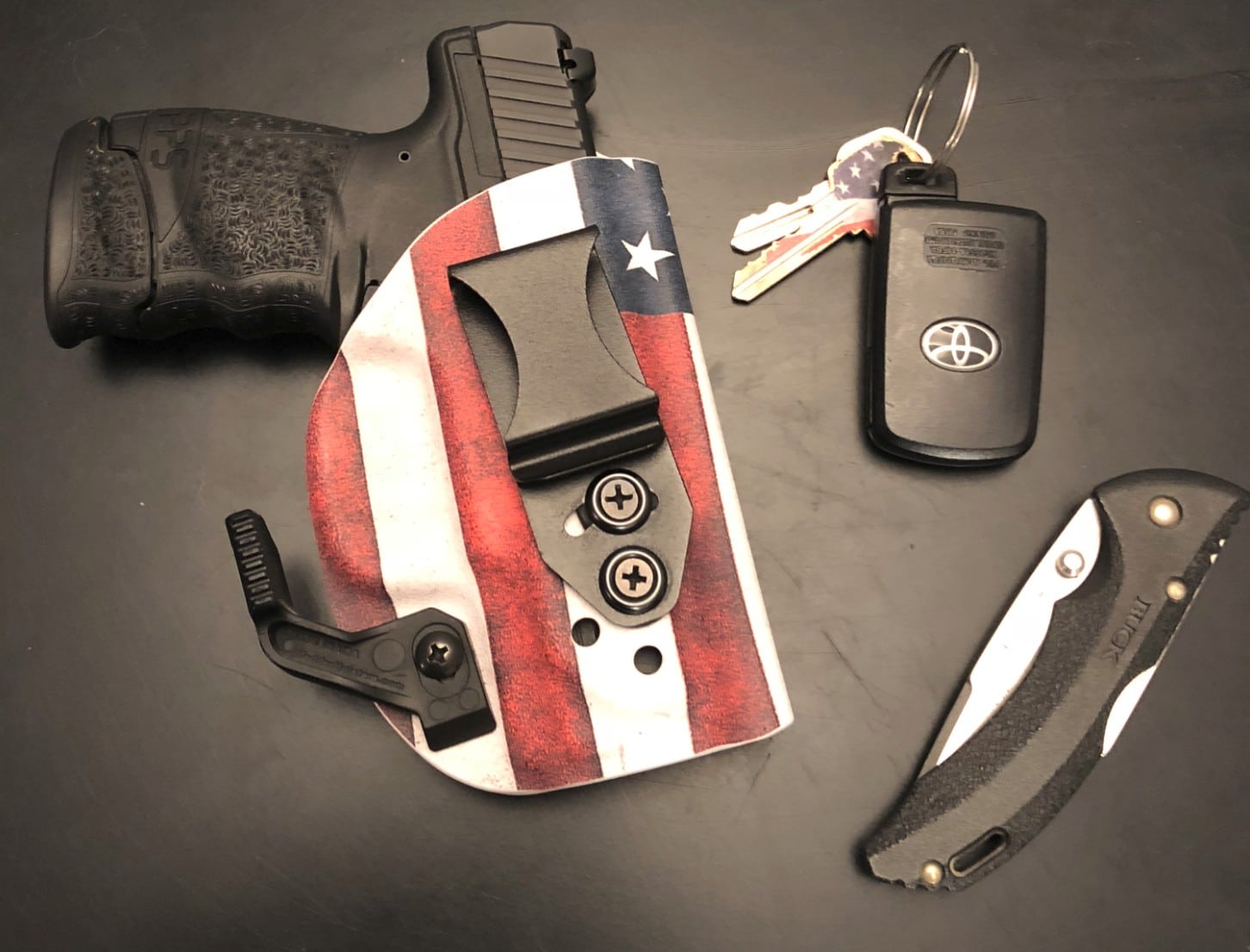 #DIGTHERIG – Brian and his Walther PPS M2 in a Vedder Holster