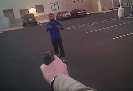 [VIDEO] Man Pledging Allegiance To Terrorists Is Shot By Arizona Police Officer