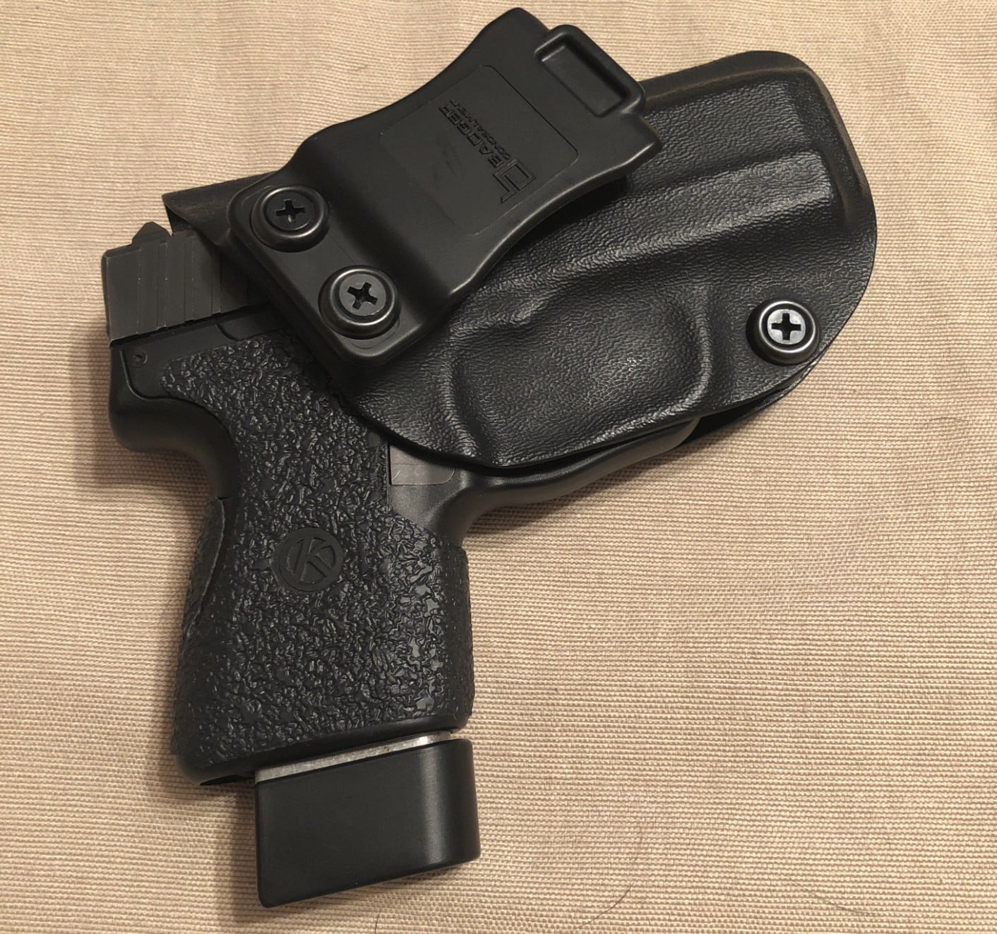 #DIGTHERIG – Matt and his Kahr PM9 in a Badger Concealment Holster