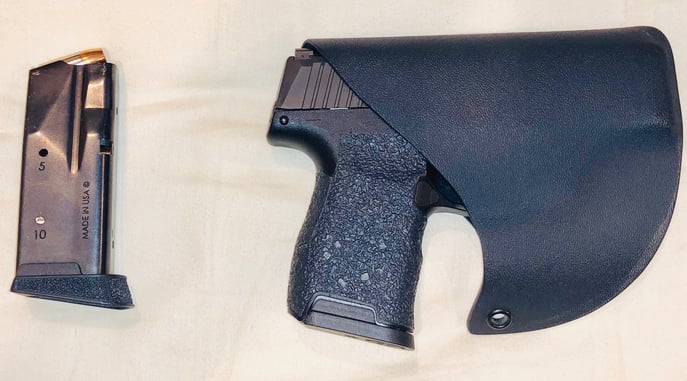 #DIGTHERIG – Ramis and his Sig Sauer P365 in an Alabama Pocket Holster