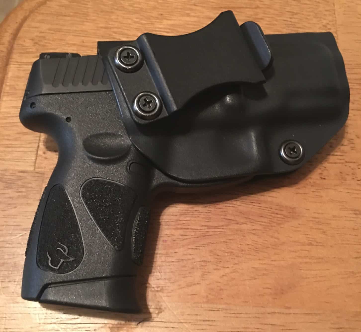 #DIGTHERIG – Kenny and his Taurus G2C in a Concealment Express Holster