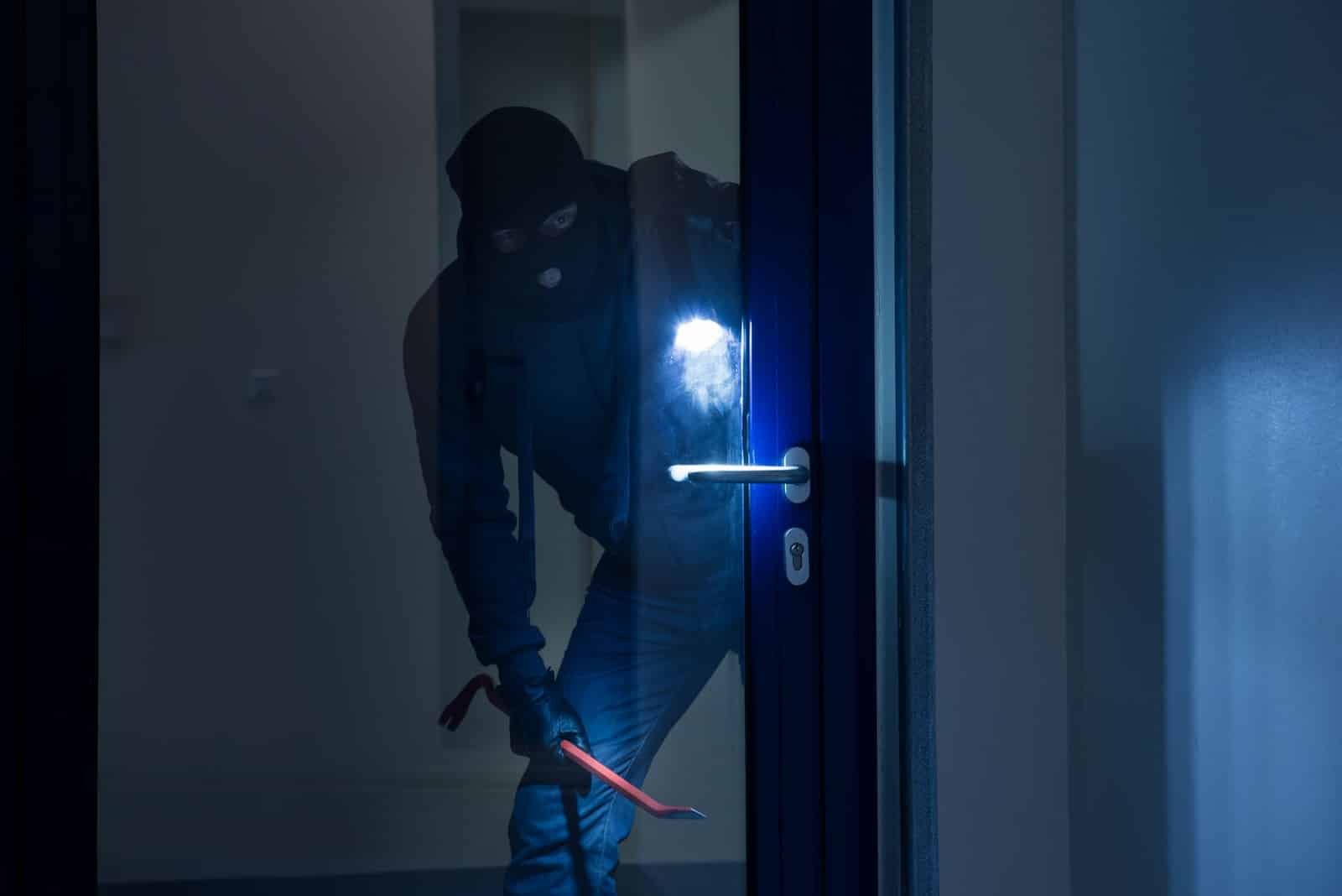 Home Invader Shot By Homeowner Because He Wasn’t Quiet Enough