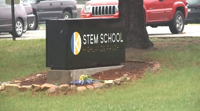Armed Security Guard Helped Capture One Of The Suspects In The Colorado School Shooting