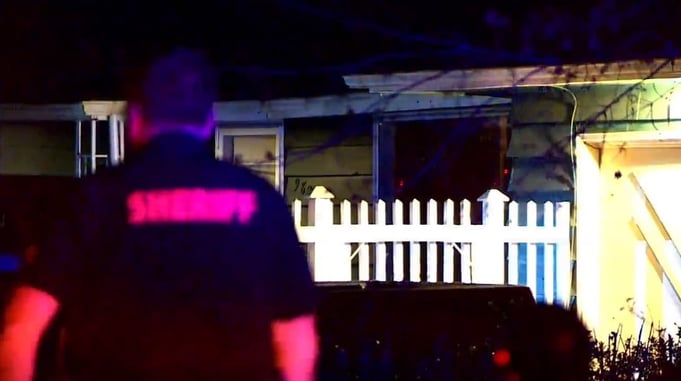 Burglar Dropped By Armed Homeowner Who Tried Everything to Avoid a Fight