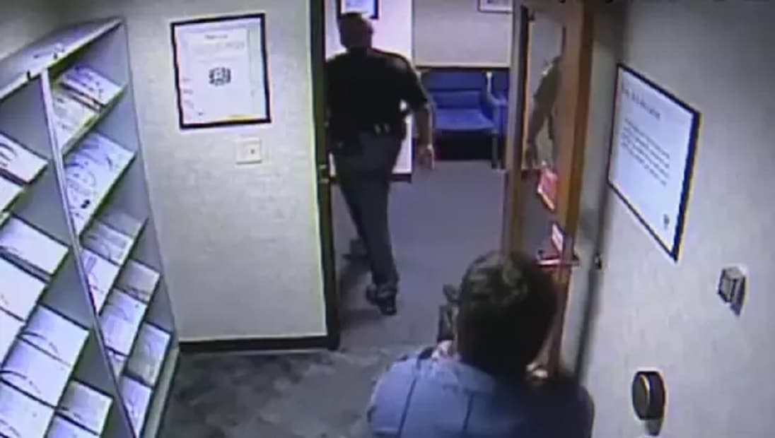 [VIDEO] Uniformed Cop Nearly Gunned Down by Security Guard in Gun-Free Zone