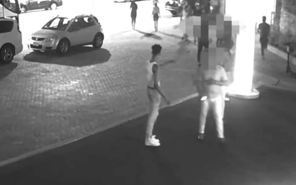 [VIDEO] Realizing That A Threat Is Approaching Before It’s Too Late