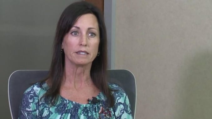 Man At Open House Gets Real Estate Agent Upstairs, Pulls Out Hunting Knife And Rope, But She’s Packing Heat