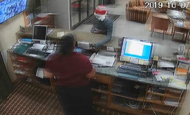 [VIDEO] Clerk Absolutely Takes Control Over Robbery, Eventually Grabbing Robber’s Gun After He Leaves It On The Counter