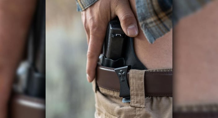 Concealed Carrier Thwarts Kidnapping And Sexual Assault After Noticing Woman In Distress, Holds Suspect At Gunpoint