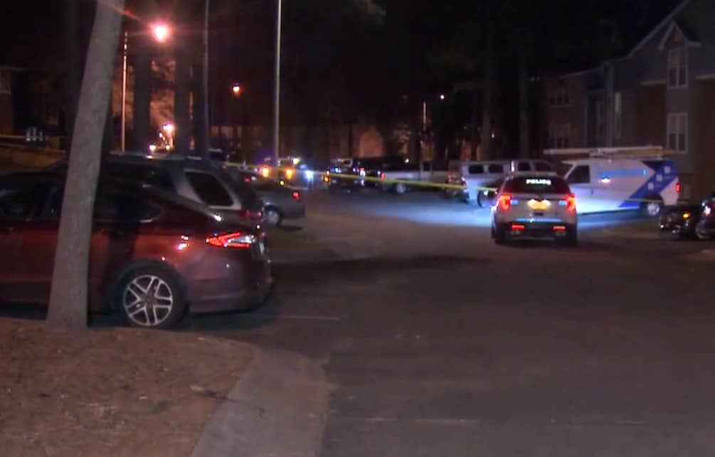 Delivery Driver Shoots 3 Of 4 Armed Suspects During Ambush, Their Gun Ended Up Being Fake