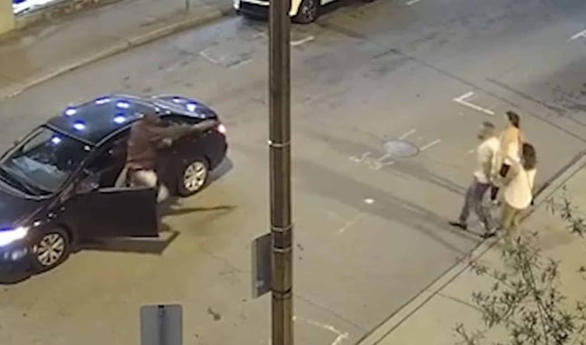 Opportunistic Armed Robber Pulls Trigger And His Target Gets Incredibly Lucky