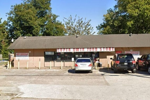 Clerk Literally Dodges Bullet, Returns Fire On Man Who Tried Passing Counterfeit Bill