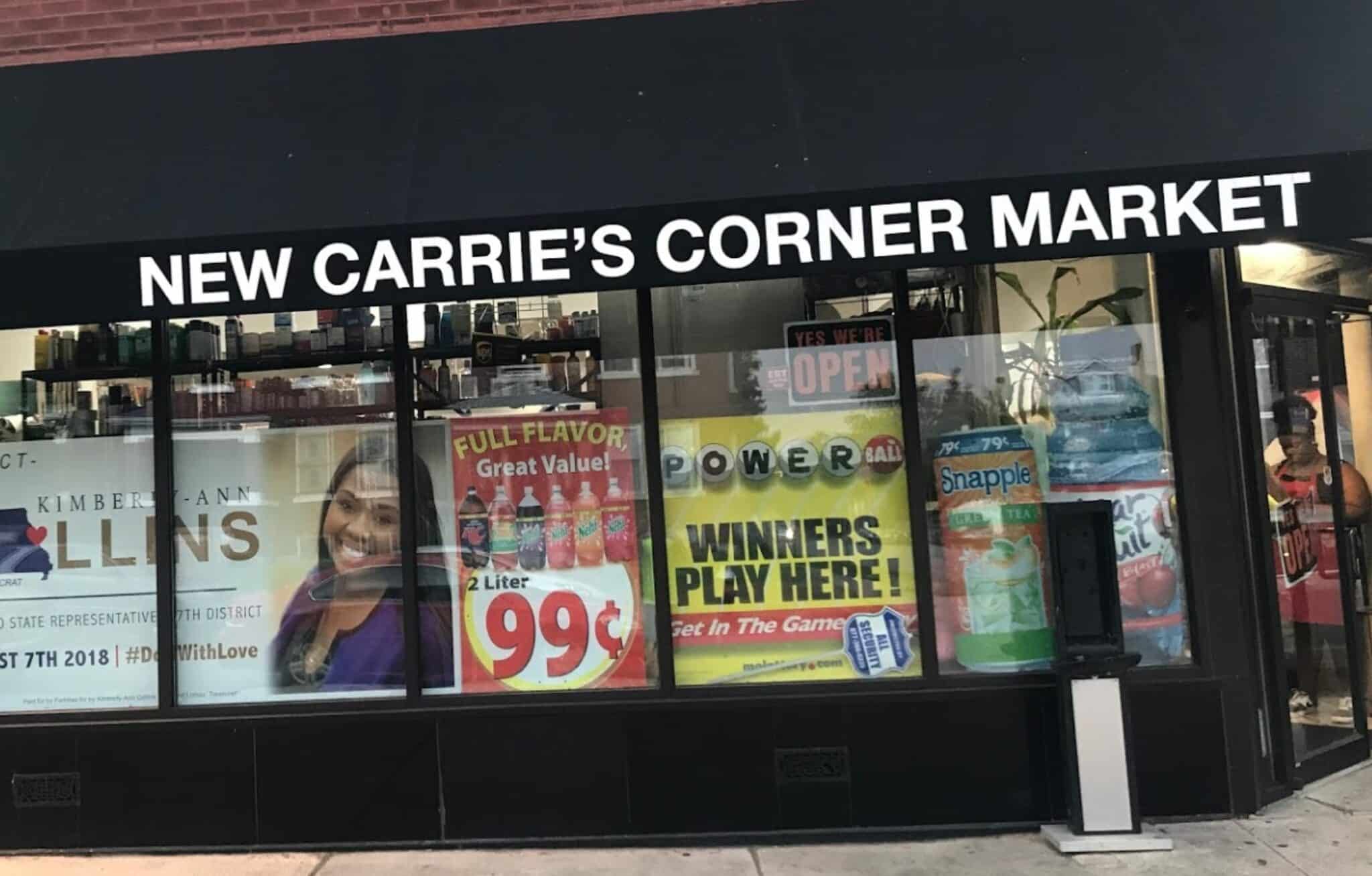 Suspect Points Gun At Man & Woman At Convenience Store, But He Doesn’t Know That The Woman Is Carrying