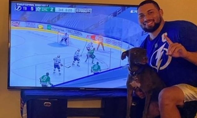 Fans Watch Tampa Bay Lightning Game At Home, Scream ‘SHOOT! SHOOT!’, Neighbor Calls Cops Thinking Domestic Violence